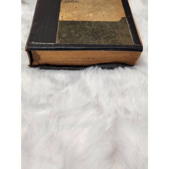 Vintage First Edition Days and Deeds A Book of Verse compiled by Burton & Elizab - Picture 6 of 11